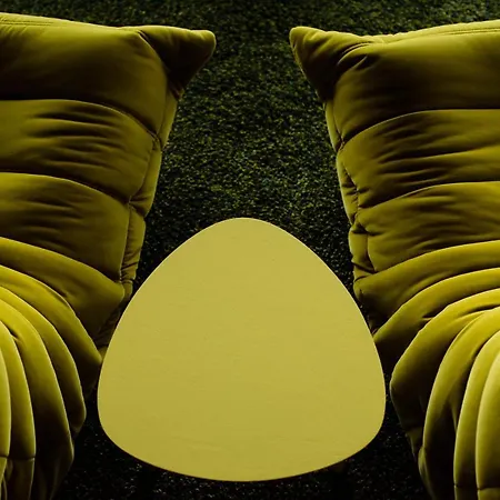 Aislamiento, Luxus Fahaz Villa