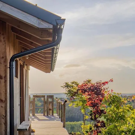 Aislamiento, Luxus Fahaz * Zalaegerszeg