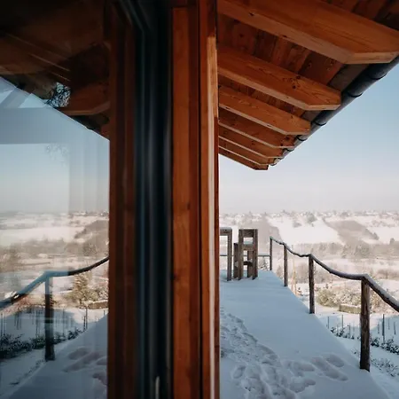 Villa Aislamiento, Luxus Fahaz