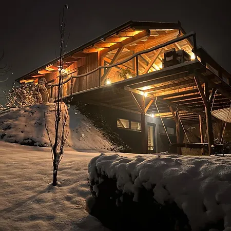 Aislamiento, Luxus Fahaz * Zalaegerszeg