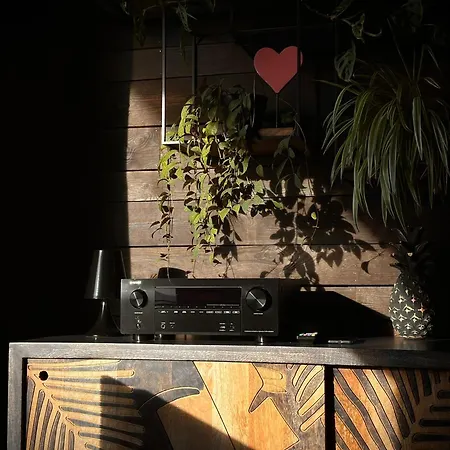 Aislamiento, Luxus Fahaz Villa