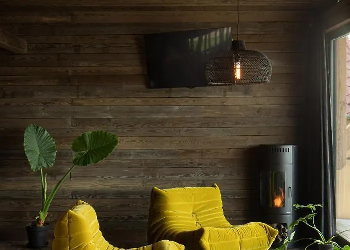 Aislamiento, Luxus Fahaz וילה *