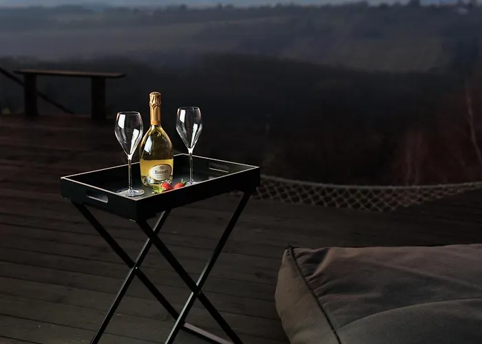 Villa Aislamiento, Luxus Fahaz *